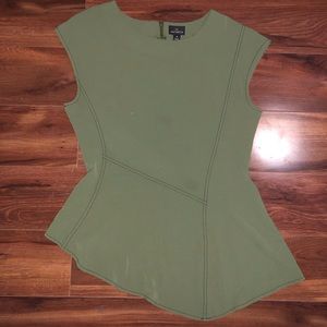 Worthington navy green high-low business casual blouse with geometric stitching